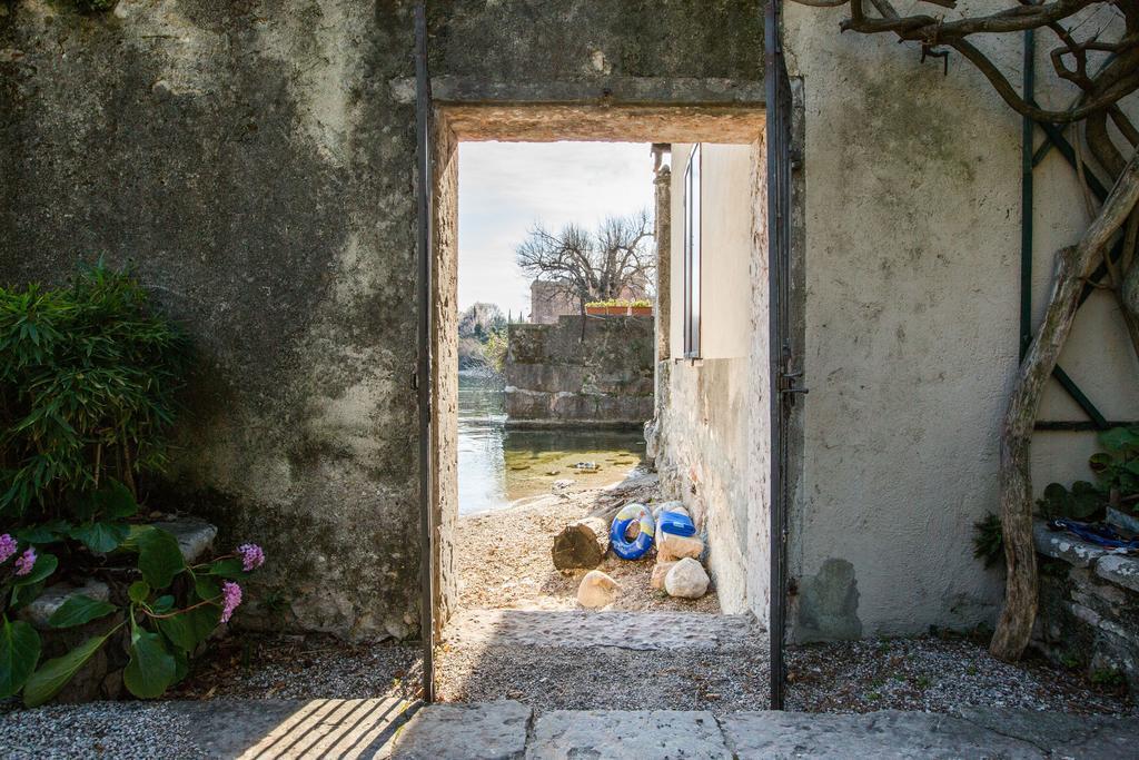 Il Batti Apartment Water Front And Private Beach Toscolano Maderno Exteriér fotografie