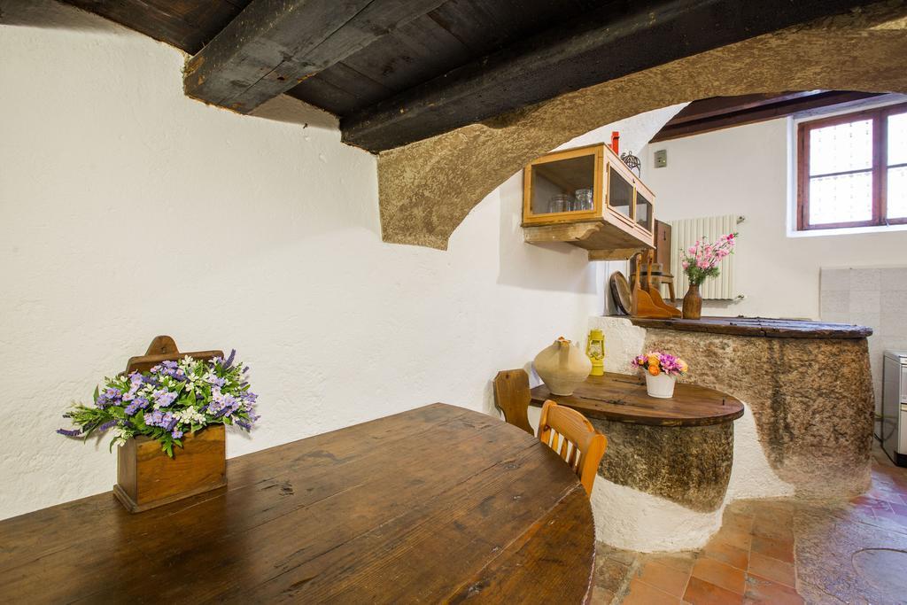 Il Batti Apartment Water Front And Private Beach Toscolano Maderno Exteriér fotografie
