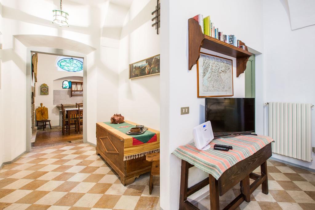 Il Batti Apartment Water Front And Private Beach Toscolano Maderno Exteriér fotografie